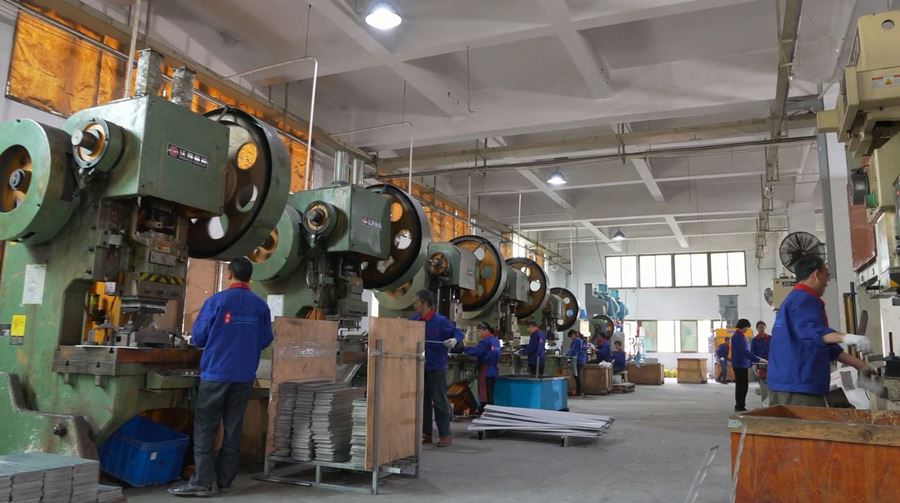 workshop of Metal roof clamps workshop of Metal roof clamps