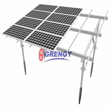 Sistemas solares fotovoltaicos montados no solo
