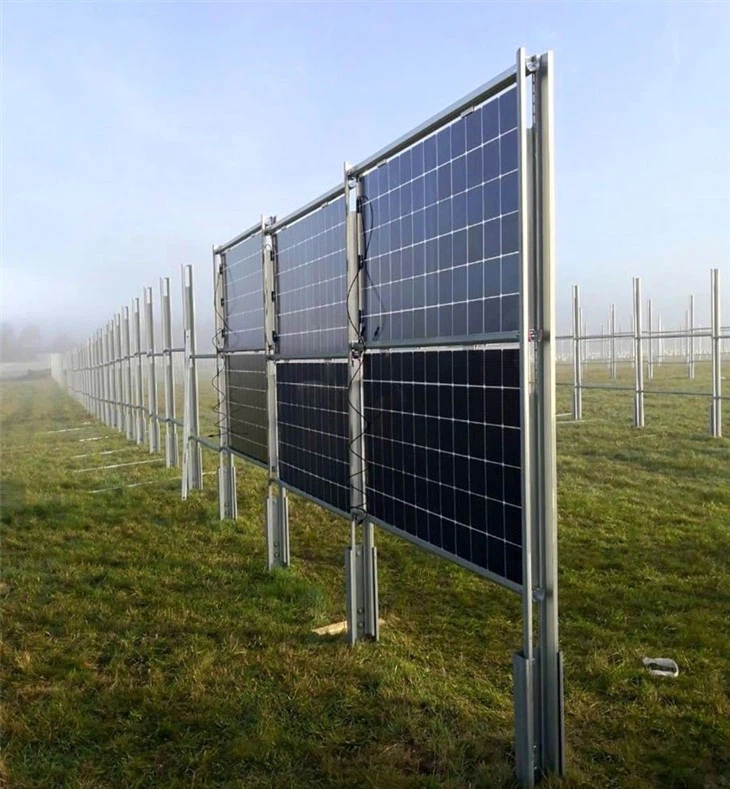 Vertical Bifacial Solar Panels Mounting