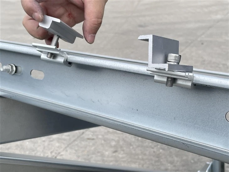 ZAM Steel Ground Mounting System For Large-Scale Solar Farm price